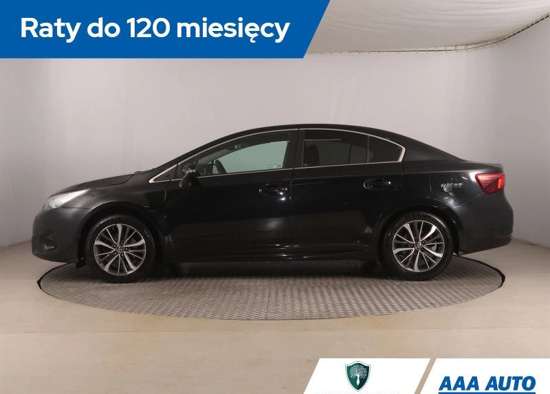 Toyota Avensis cena 53000 przebieg: 153845, rok produkcji 2015 z Zgierz małe 352